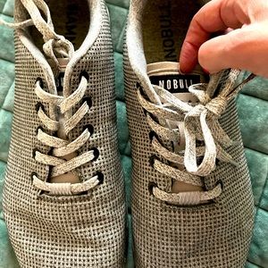 Gray No bull sneakers worn twice